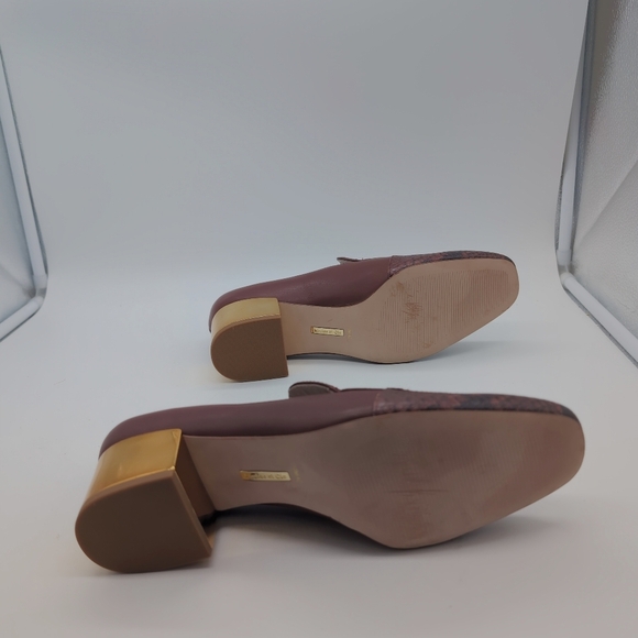 Louise Et Cie Sz 10 Burgundy Snake Toe Loafers with Gold Heel - Picture 8 of 10